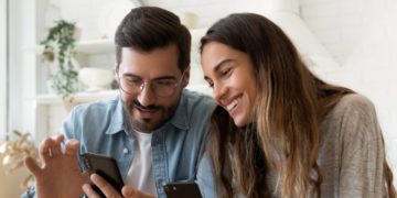 #OK! წყვილები, რომლებსაც საერთო Instagram და Facebook პროფილები აქვთ – რატომ აღიზიანებს საზოგადოებას საერთო ანგარიშები?