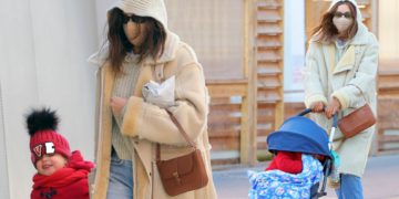 #OK! ირინა შეიკის მორიგი გასეირნება ქალიშვილთან ერთად ნიუ-იორკის ქუჩებში