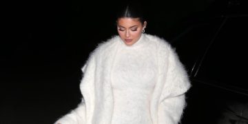 #OK! კაილი ჯენერმა შერონ სტოუნის იმიჯი გაიმეორა