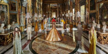 #OK! ვალენტინოს 2021 წლის გაზაფხული/ზაფხულის ოტ კუტიურ კოლექცია