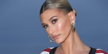 #OK! ჰეილი ბოლდვინის ქუჩის სტილი! მოდელი Sandy Liang-ის ძვირადღირებული მოსაცმელით!