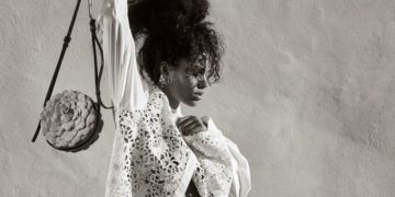 #OK! ტინა კუნაკის საზაფხულო ფოტოსესია Valentino-სთვის