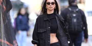 #OK! ემილი რატაკოვსკის გემოვნებიანი იმიჯი! მოდელის რეტრო სტილი!