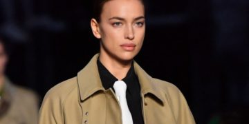 #OK! ირინა შეიკი ბრედლი კუპერის ობიექტივში Burberry-ის ახალი კოლექციისთვის