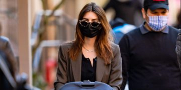 #OK! ემილი რატაკოვსკის იშვიათი გამოჩენა შვილთან ერთად! მოდელი ნიუ-იორკის ქუჩებში!