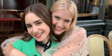 #OK! ლილი კოლინსი Emily In Paris-ის მეორე სეზონის გადასაღებ მოედანზე
