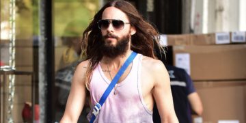 #OK! ჯარედ ლეტოს იშვიათი გამოჩენა! მსახიობის ფერადი იმიჯი!