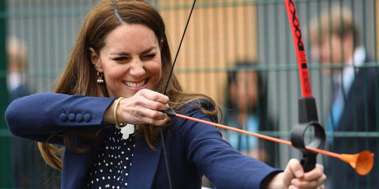 2FN20X3 The Duchess of Cambridge at a an archery session during a visit to The Way Youth Zone in Wolverhampton, West Midlands. Picture date: Thursday May 13, 2021.