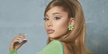 #OK! არიანა გრანდე Cult Gaia-ს და Mimi Cuttrell-ის სამოსით! მომღერლის ორი გლამურული იმიჯი!