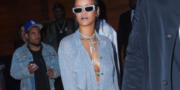 #OK! Rihanna-ს ქუჩის სტილი: მომღერალი დიზაინერ Raf Simons-ის მოსაცმელით!