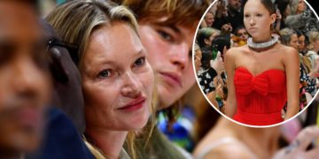 #OK! სიამაყით აღსავსე ქეით მოსი და სუპერმოდელის 18 წლის ქალიშვილის გამოჩენა Richard Quinn-ის შოუზე ლონდონის მოდის კვირეულის ფარგლებში