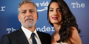 #OK! ვარსკვლავური წყვილი: ჯორჯ და ამალ კლუნები The Tender Bar-ის წითელ ხალიჩაზე