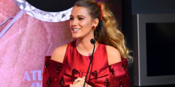 #OK! ბლეიკ ლაივლი Georges Chakra-ს გლამურული კაბით British Airways-ის ღონისძიებაზე