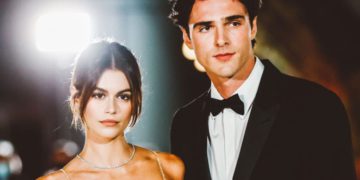 #OK! კაია გერბერი და ჯეიკობ ელორდი ერთმანეთს დაშორდნენ