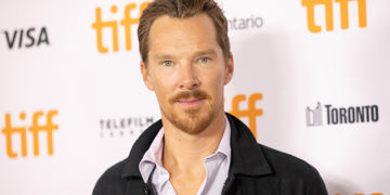 #OK! ბენედიქტ კამბერბეჩი მზადაა, უკრაინელი ლტოლვილები საკუთარ სახლში შეიფაროს