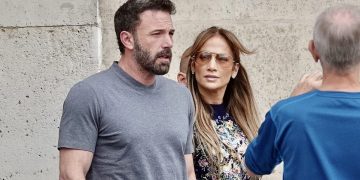 #OK! ჯენიფერ ლოპესის და ბენ აფლეკის ახალი პაპარაცული ფოტოები პარიზის ქუჩებიდან