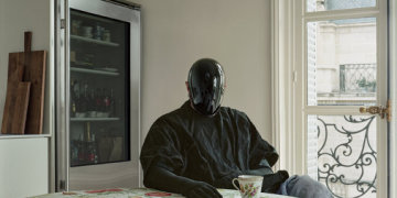 #OK! წარსულის ტრავმების გახსენება, სასოწარკვეთა და შიში-დემნა გვასალიას გულახდილი ინტერვიუ „NYT Style Magazine“- თან