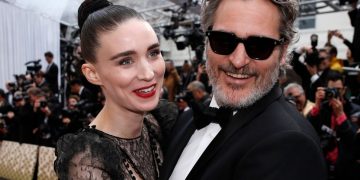 OK! ხოაკინ ფენიქსი და რუნი მარა – ჰოლივუდის გამორჩეულად სოლიდური და იდუმალი წყვილი