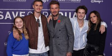 #OK! “ბექჰემების ოჯახური იდილია” – ვარსკვლავები Disney-ის მიერ გამართულ ღონისძიებაზე