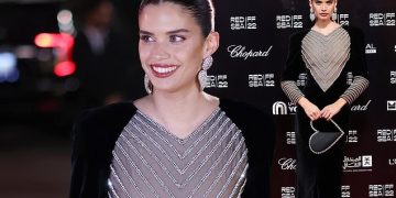 #OK! სარა სამპაიო Red Sea-ის საერთაშორისო კინოფესტივალის წითელ ხალიჩაზე