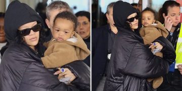 #OK! Exclusive: რიანას 9 თვის ვაჟის პირველი მოდის კვირეული