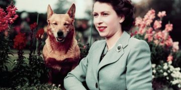 #OK! დღეს დედოფალი ელიზაბეტი 98 წლის გახდებოდა