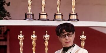 #OK! „ხატვა არ იცოდა, მაგრამ 8 ოსკარი მიიღო, როგორც მხატვარმა“ – ედიტ ჰედის საოცარი ისტორია