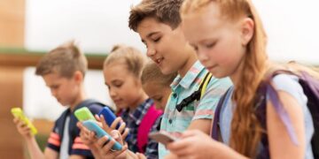 #OK! ევროპარლამენტის რეზოლუციით, სოციალურ მედიაზე წვდომის მინიმალური ასაკი 16 წლით განისაზღვრა