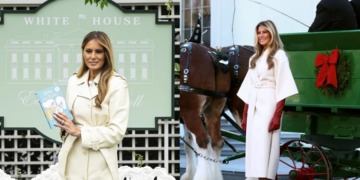 #OK! მელანია ტრამპმა თეთრ სახლში სადღესასწაულო სეზონი ოფიციალურად გახსნა