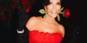 #OK! კრის ჯენერის 70 წლის იუბილე ჯეფ ბეზოსის სასახლეში გაიმართა