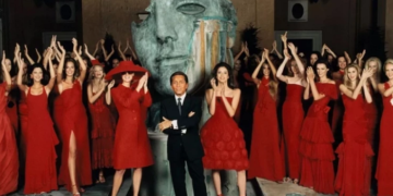 #OK! იტალიური მოდის უკანასკნელი იმპერატორი – ვალენტინო გარავანი 10 ფოტოში