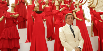 #OK! რატომ არის წითელი ფერი Valentino-ს მოდის სახლის სიმბოლო?