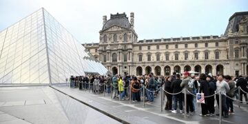 #OK! ლუვრის ნახვა ევროკავშირის არაწევრი ქვეყნების მოქალაქეებისთვის 45%-ით გაძვირდა