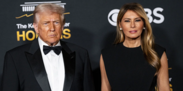 #OK! „მელანია“- ს პრემიერაზე ტრამპმა ცოლს ჭკვიანი და გავლენიანი ქალი უწოდა