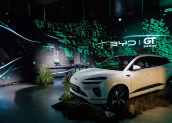 #OK! BYD ოფიციალურად საქართველოს ბაზარზეა – „ჯითი გრუპმა“ თბილისში პირველი შოურუმი გახსნა
