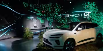 #OK! BYD ოფიციალურად საქართველოს ბაზარზეა – „ჯითი გრუპმა“ თბილისში პირველი შოურუმი გახსნა